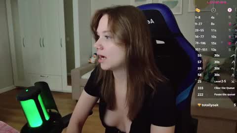 Snapshot of alexa_feels chatting on July 2026 04:20:01 PM Little Duck homie online show from July 2026 04:20:01 PM