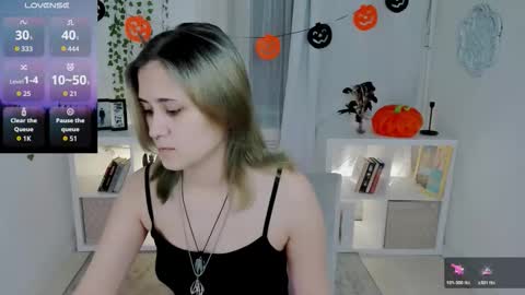 alexa_lexi online show from October 2025 11:07:01 AM