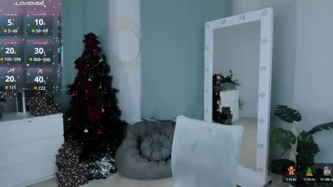 alexa_lexi online show from December 2025 11:06:02 AM