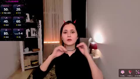 Snapshot of alexa_lexi chatting on June 2026 11:23:02 AM alexa_lexi online show from June 2026 11:23:02 AM