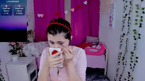 Snapshot of alexa_lexi chatting on July 2026 11:06:02 AM alexa_lexi online show from July 2026 11:06:02 AM