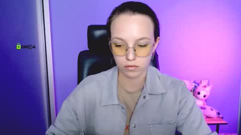 Snapshot of alexa_night_ chatting on September 2025 01:12:01 PM alexa_night_ online show from September 2025 01:12:01 PM
