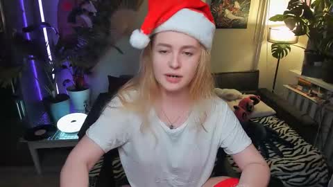 alexa_pirs online show from December 2025 03:16:02 PM
