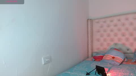   online show from January 2026 04:42:02 PM