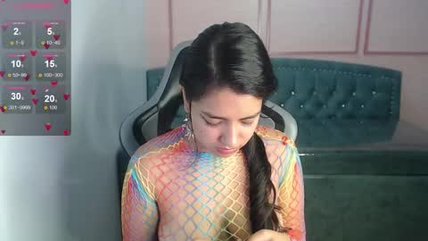 Alexandra online show from October 2025 12:05:02 PM