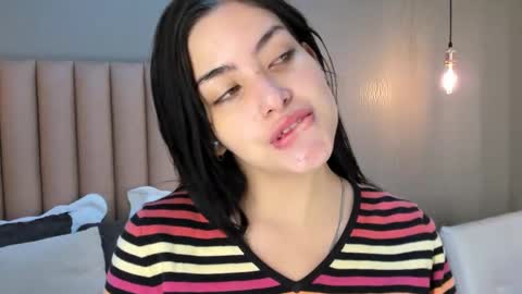 Alexa Thaylor online show from January 2025 02:25:01 PM