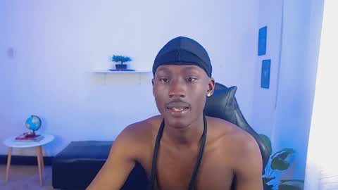 Alexandro online show from May 2026 01:08:02 PM