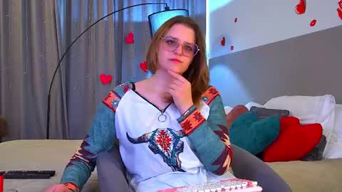AlexaAvery online show from June 2026 06:15:02 AM