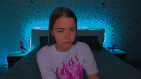 Snapshot of alexabarkley chatting on December 2024 03:08:02 AM angel online show from December 2024 03:08:02 AM