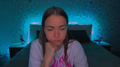 Snapshot of alexabarkley chatting on December 2024 06:21:02 AM angel online show from December 2024 06:21:02 AM