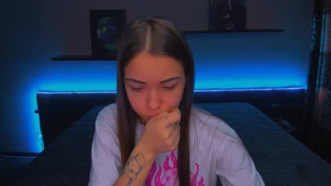Snapshot of alexabarkley chatting on January 2025 03:34:02 AM angel online show from January 2025 03:34:02 AM