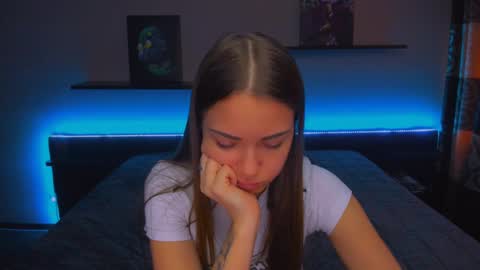 Snapshot of alexabarkley chatting on January 2025 03:23:01 AM angel online show from January 2025 03:23:01 AM