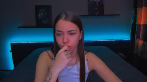 Snapshot of alexabarkley chatting on February 2025 06:56:02 AM angel online show from February 2025 06:56:02 AM