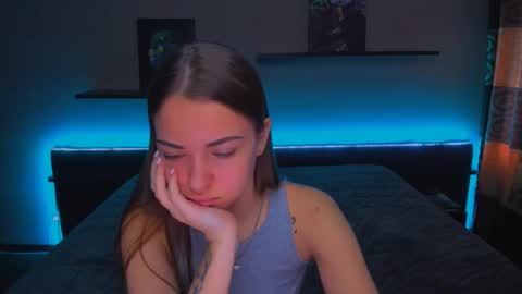 Snapshot of alexabarkley chatting on February 2025 03:20:01 AM angel online show from February 2025 03:20:01 AM