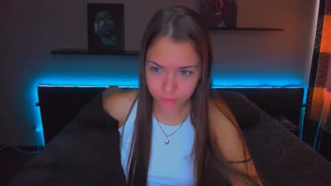 Snapshot of alexabarkley chatting on October 2025 03:36:02 AM angel online show from October 2025 03:36:02 AM