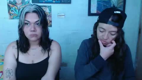 Snapshot of alexablu3 chatting on January 2025 04:25:02 PM Alexa Blu3 online show from January 2025 04:25:02 PM