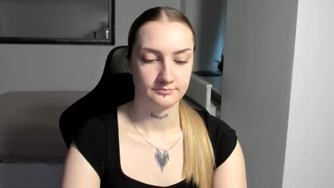 Alexa online show from November 2025 02:27:02 PM