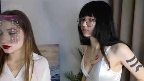Emma - blonde and Mia - dark online show from September 2025 04:45:02 AM