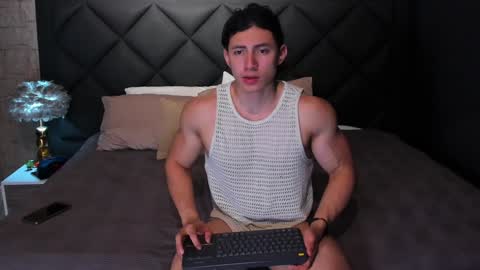 Snapshot of alexander_classy chatting on January 2025 03:00:02 AM Alex online show from January 2025 03:00:02 AM