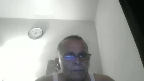 Snapshot of alexanderv28 chatting on January 2026 03:12:02 AM alexanderv28 online show from January 2026 03:12:02 AM