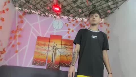 Snapshot of alexandluke1 chatting on October 2025 03:47:02 PM chicos hot online show from October 2025 03:47:02 PM