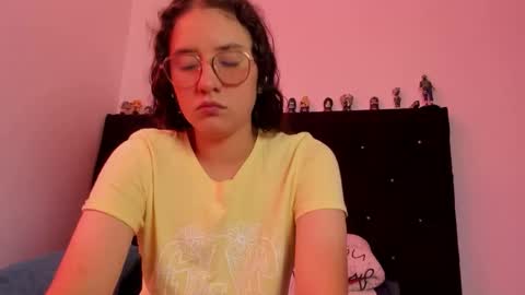 alexandra clauss online show from January 2026 07:19:01 PM