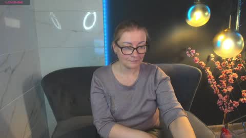 Alexandra online show from December 2024 02:33:02 PM