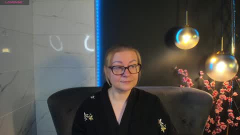 Alexandra online show from December 2024 02:10:01 PM