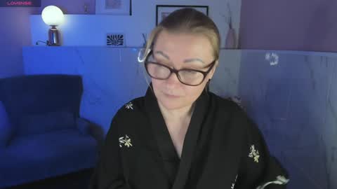 Alexandra online show from January 2025 01:52:02 AM