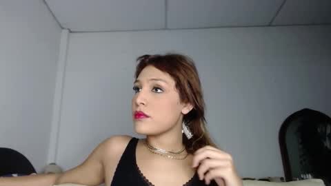 Snapshot of alexandra_lorens chatting on September 2025 08:33:02 PM geo online show from September 2025 08:33:02 PM