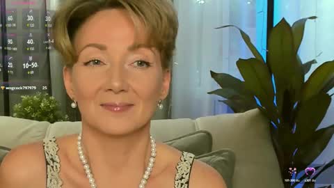 Alexandra online show from February 2025 12:55:02 PM