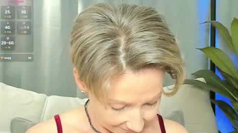 Alexandra online show from March 2026 01:49:02 PM