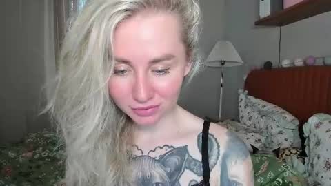 Snapshot of alexarush chatting on June 2026 06:12:01 PM alexarush online show from June 2026 06:12:01 PM