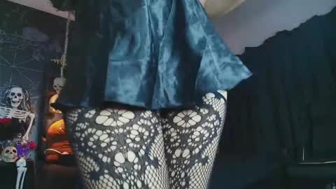 Alex online show from November 2025 06:30:02 PM