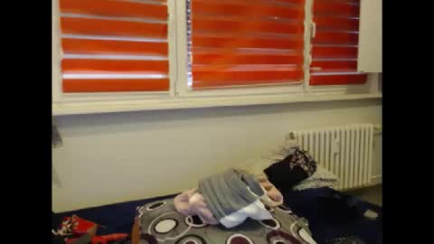 Snapshot of alexie33 chatting on October 2025 08:46:02 AM alexie33 online show from October 2025 08:46:02 AM