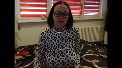 alexie33 online show from February 2026 08:44:02 AM