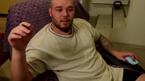 Alex online show from February 2026 09:44:01 PM