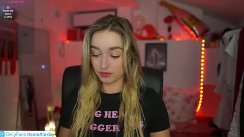 Alexis Texas online show from September 2025 07:15:02 PM