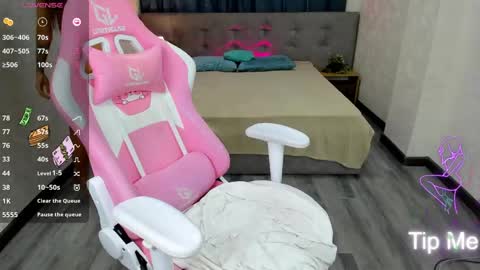 Alexis   Mon Tue Wed Thu Fri 7 GMT 0100am-0700am  online show from March 2025 10:21:01 PM