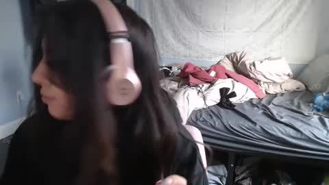 Snapshot of alexislove8 chatting on October 2025 07:27:02 PM alexislove8 online show from October 2025 07:27:02 PM