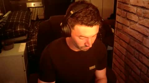 alexlive1 online show from September 2025 09:31:02 PM