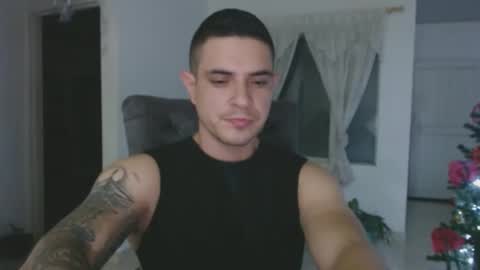 Snapshot of alexmaximuss chatting on December 2024 04:25:01 AM Maximuss online show from December 2024 04:25:01 AM