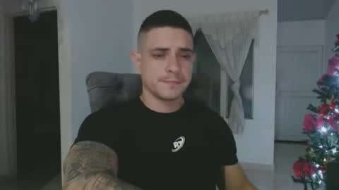 Snapshot of alexmaximuss chatting on December 2024 03:14:02 AM Maximuss online show from December 2024 03:14:02 AM