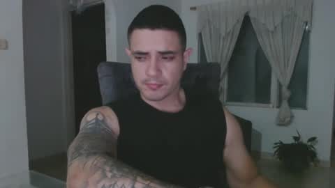 Snapshot of alexmaximuss chatting on February 2025 03:46:02 AM Maximuss online show from February 2025 03:46:02 AM