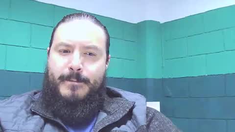 Snapshot of alextambet chatting on January 2025 01:17:01 PM alextambet online show from January 2025 01:17:01 PM