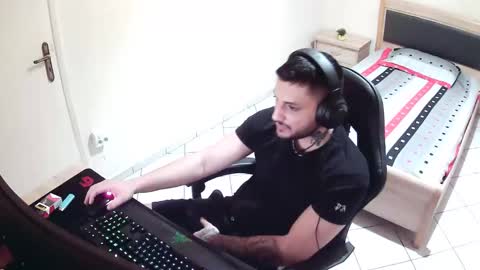alexthepro00 online show from May 2026 12:38:02 AM