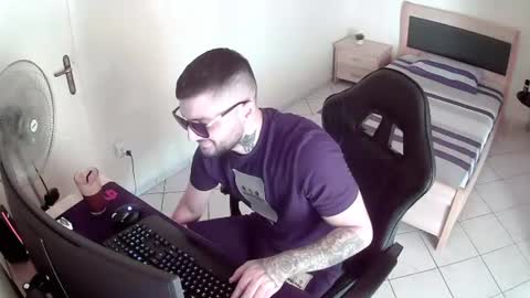 alexthepro00 online show from July 2026 03:36:02 PM