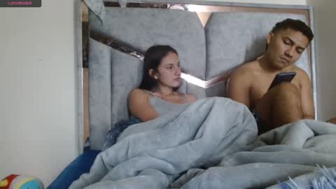 alex y luisa online show from March 2026 02:32:02 PM