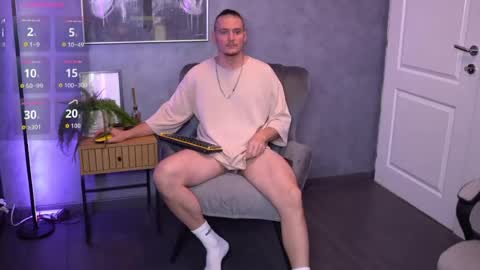 Snapshot of alexwildexx chatting on July 2026 05:34:01 AM Alex online show from July 2026 05:34:01 AM