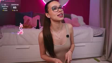 Alexxis Rae online show from March 2026 04:16:01 AM